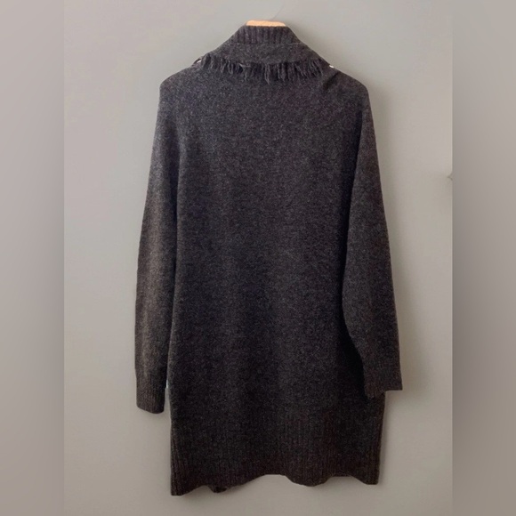 Tjmaxx Jamison Knit Fringe Shawl Cardigan Wool Sweater Medium charcoal grey - Picture 3 of 9